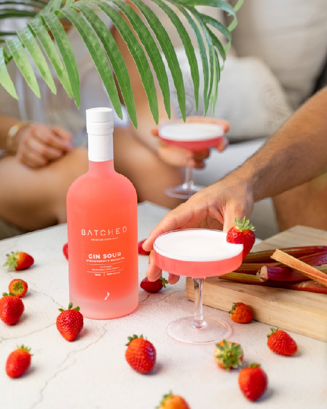 ﾊﾞｯﾁﾄ ﾌﾟﾚﾐｱﾑｶｸﾃﾙｽﾞ ｼﾞﾝｻﾜｰ ｽﾄﾛﾍﾞﾘｰ&ﾙﾊﾞｰﾌﾞ・　725ml